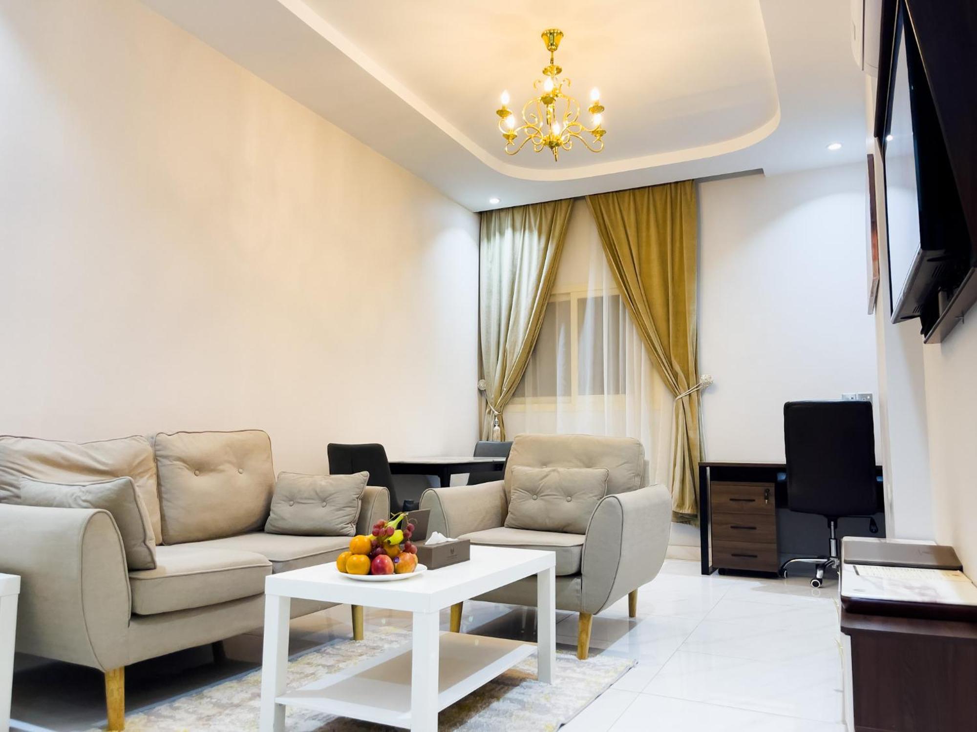 Landmark Hotel Suites ตะบูก ภายนอก รูปภาพ