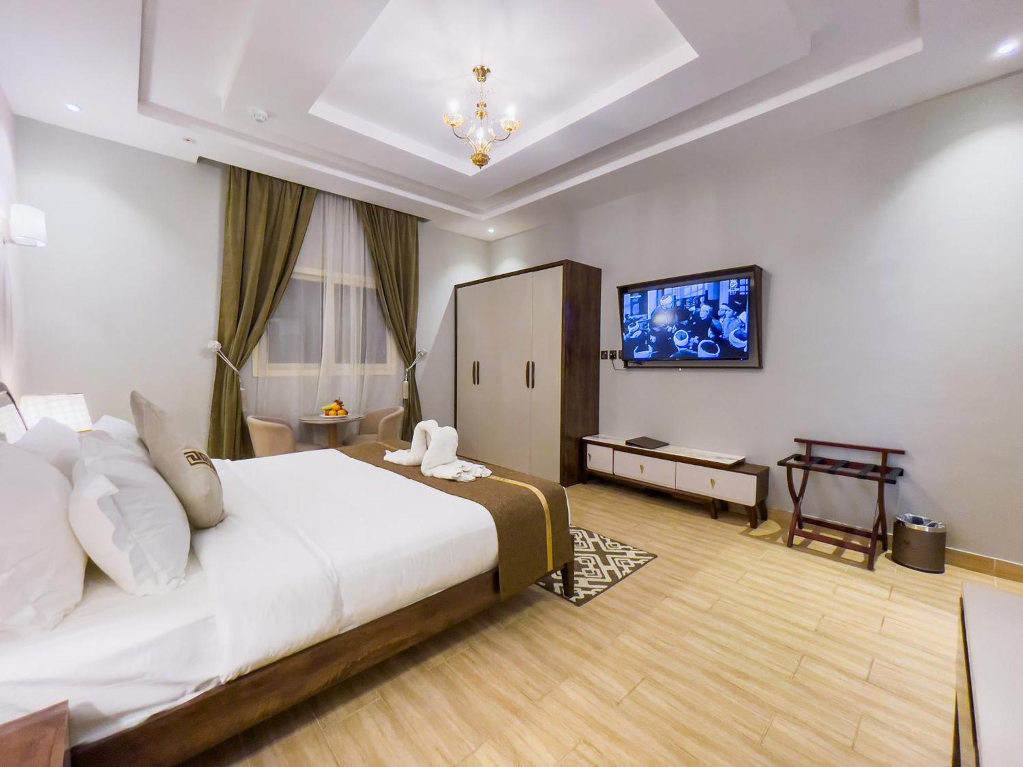 Landmark Hotel Suites ตะบูก ภายนอก รูปภาพ
