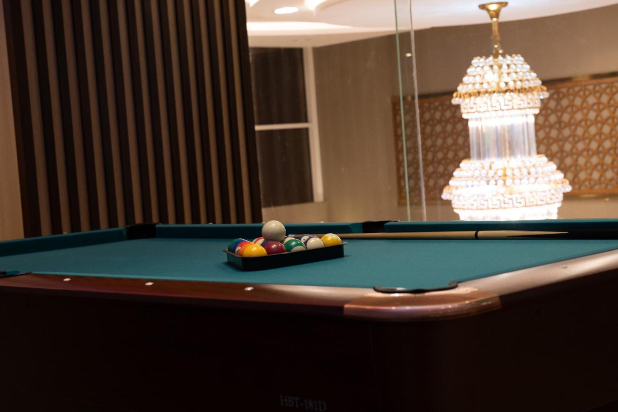 Landmark Hotel Suites ตะบูก ภายนอก รูปภาพ