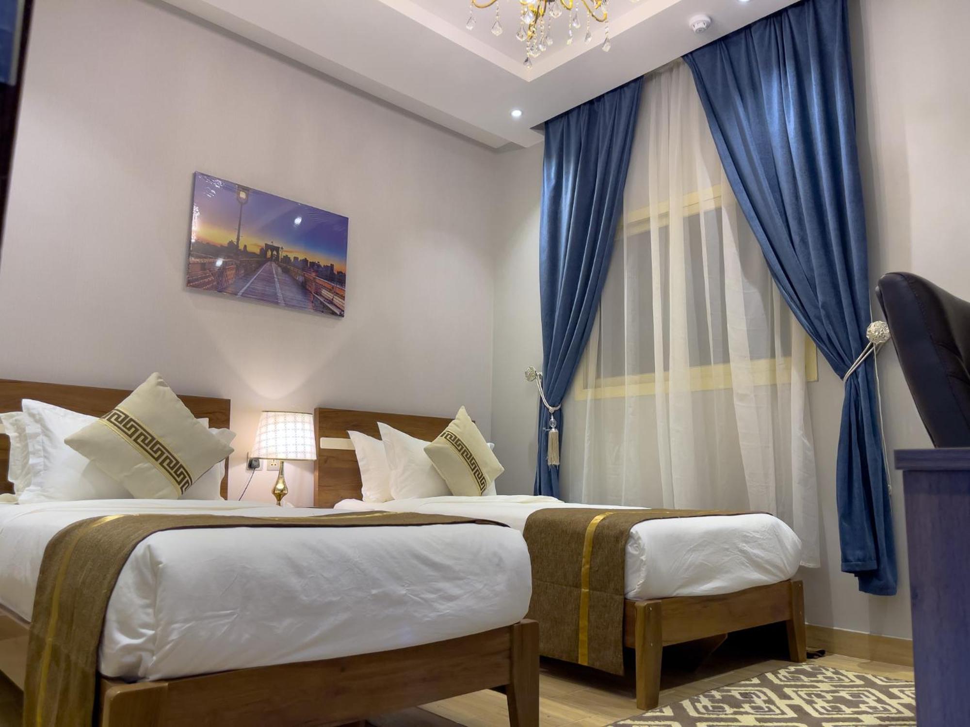 Landmark Hotel Suites ตะบูก ภายนอก รูปภาพ